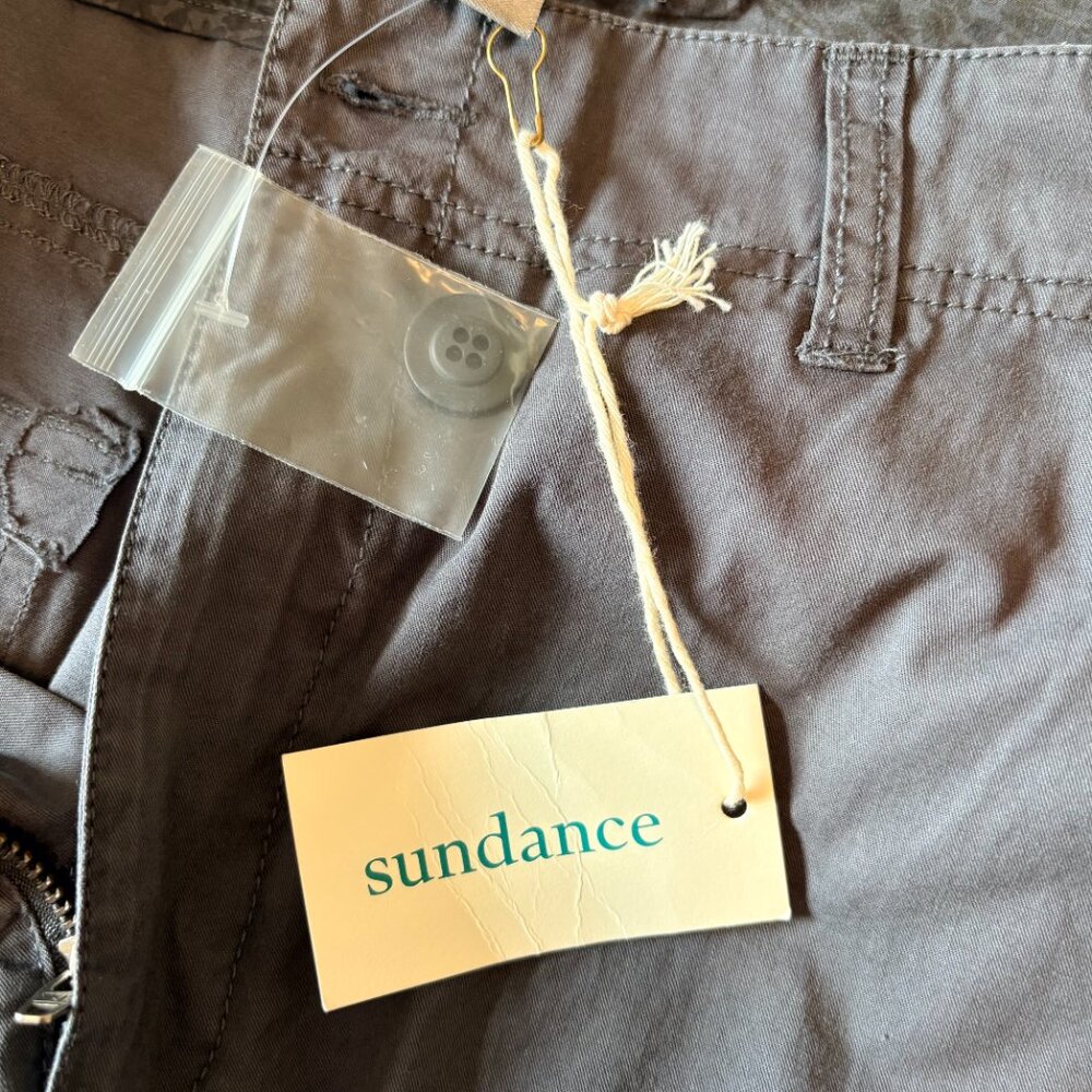 ✨ STUNNING & RARE! NWT Sundance Floral Embroidered Boho Utility Pants – Size 6 ✨ - Picture 8 of 10